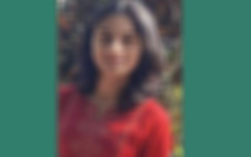 സുഹൃത്തുക്കൾക്ക് പിറന്നാൾ മധുരം നൽിയ ശേഷം ആത്മഹത്യ ചെയ്ത് എഞ്ചിനിയറിങ് വിദ്യാർത്ഥിനി