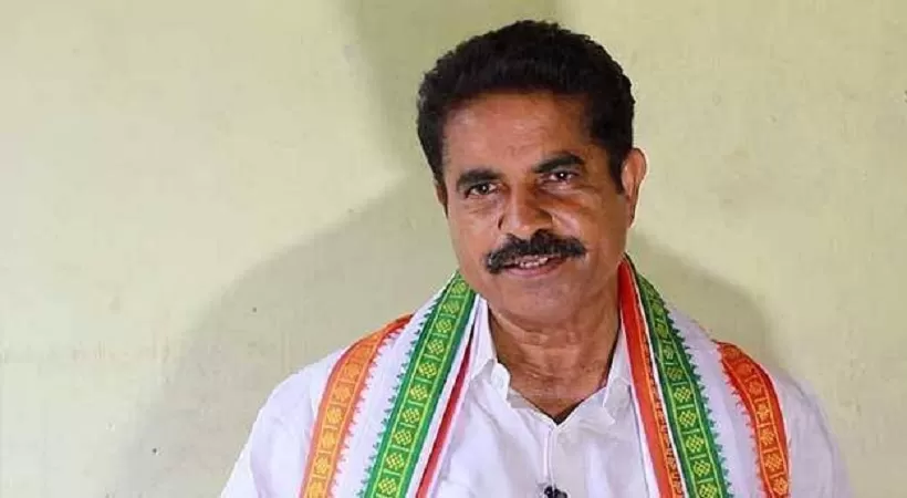 ആര്യാടന്‍ ഷൗക്കത്തിനെതിരായ  പി വി അന്‍വറിന്റെ പരാമര്‍ശങ്ങള്‍ ശരിയായില്ല, പിന്‍വലിക്കണം: അടൂര്‍ പ്രകാശ്