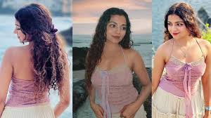 ഹൻസികയുടെ ജപ്പാൻ യാത്രയും പുതിയ എക്സ്പീരിയൻസുകളും: സോഷ്യൽ മീഡിയയിൽ വൈറലായ പുതിയ വ്‌ളോഗ്