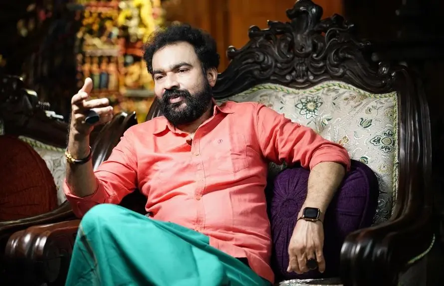 മോന്‍സണ്‍ മാവുങ്കലിന് ഇടക്കാല ജാമ്യം…