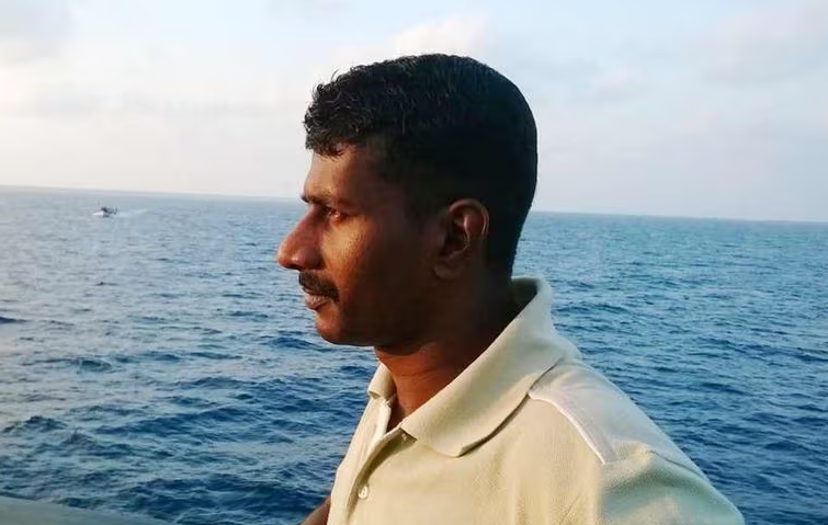 വനിതാ പൊലീസ് വസ്ത്രം മാറുന്ന ദൃശ്യങ്ങൾ പകർത്തി ; പൊലീസുകാരൻ അറസ്റ്റിൽ