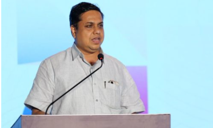 റവന്യു വകുപ്പിന്റെ ഭൂഭരണ നടപടികൾ മാതൃകയാണെന്ന് എ.എൻ. ഷംസീർ