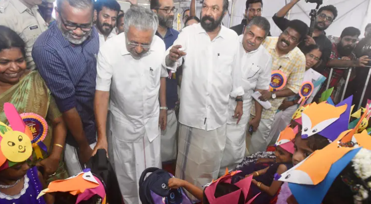 സംസ്ഥാനതല പ്രവേശനോത്സവം മുഖ്യമന്ത്രി ഉദ്ഘാടനം ചെയ്തു