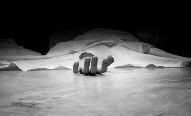കു​ള​ത്തി​ല്‍ വീ​ണ് അ​പ​ക​ടം ; ന​ഴ്‌​സിം​ഗ് വി​ദ്യാ​ര്‍​ഥി മ​രി​ച്ചു