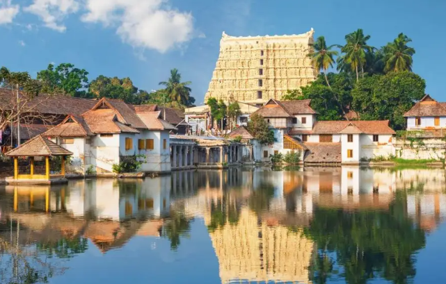 പത്മനാഭസ്വാമി ക്ഷേത്രത്തിലെ സ്വര്‍ണം കാണാതായ സംഭവം ; ജീവനക്കാരെ നുണ പരിശോധനക്ക് വിധേയമാക്കും