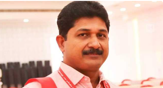 വ​ഴി​ക്ക​ട​വ് ദു​ര​ന്തത്തിൽ കോ​ൺ​ഗ്ര​സ് നി​ല​വാ​ല​മി​ല്ലാ​ത്ത രാ​ഷ്ട്രീ​യം ക​ളി​ക്കു​ന്നു ; എം.​സ്വ​രാ​ജ്