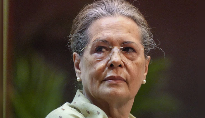 സോ​ണി​യ ഗാ​ന്ധി​യെ ആ​ശു​പ​ത്രി​യി​ൽ പ്ര​വേ​ശി​പ്പി​ച്ചു