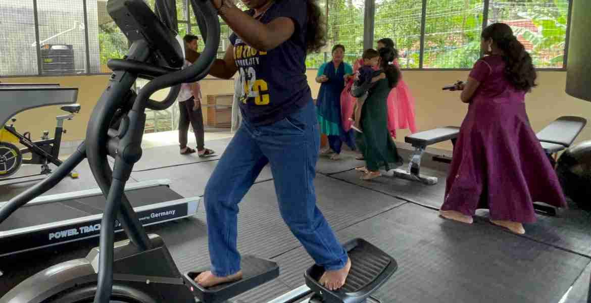 വനിതാ ‘ഫിറ്റ്‌നെസ്’ ഒരുക്കി അഞ്ചല്‍ ബ്ലോക്ക് പഞ്ചായത്ത്