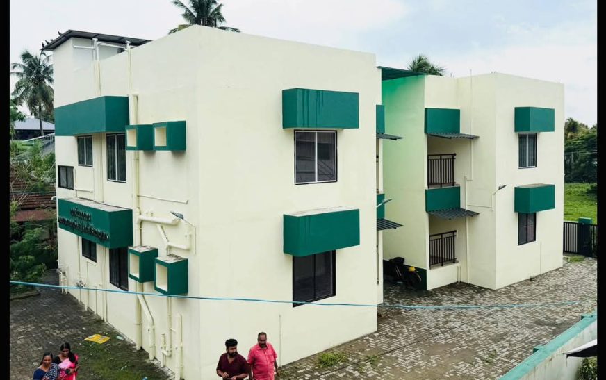 മരടിലെ മഹാത്മ അയ്യങ്കാളി പാർപ്പിട സമുച്ചയത്തിന്റെ നിർമ്മാണം പൂർത്തിയായി