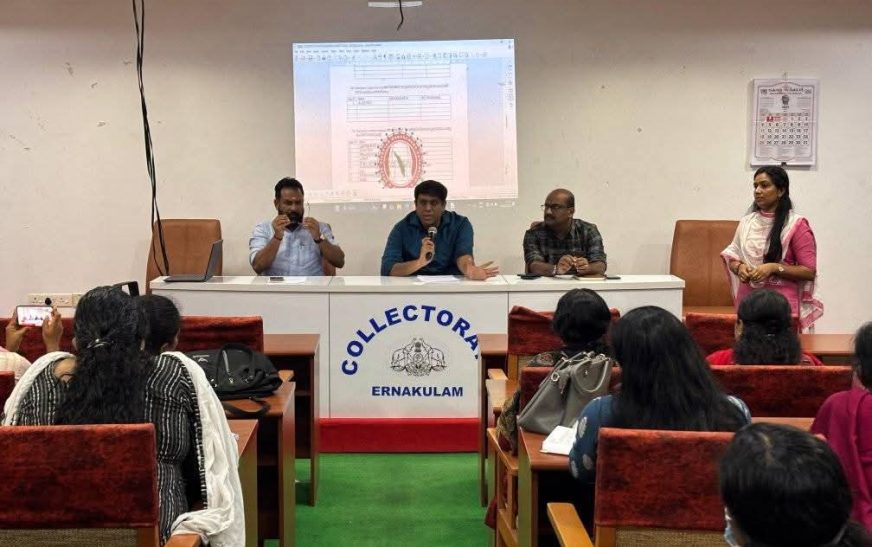 ബ്ലോക്ക് റിസോഴ്‌സ് സെന്റര്‍ ട്രെയിനഴ്‌സിന് പരിശീലന പരിപാടി സംഘടിപ്പിച്ചു