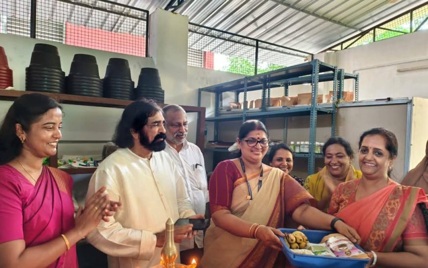 ഇക്കോഷോപ്പ് ഉത്ഘാടനം ചെയ്തു