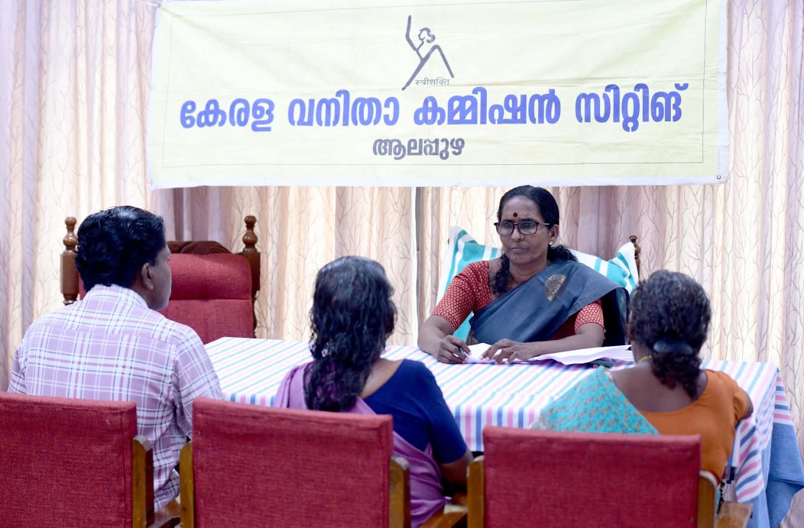 സ്ത്രീ ശാക്തീകരണം ഇനിയും മുന്നോട്ട് പോകണം: വനിതാ കമ്മീഷൻ അംഗം വി ആർ മഹിളാമണി