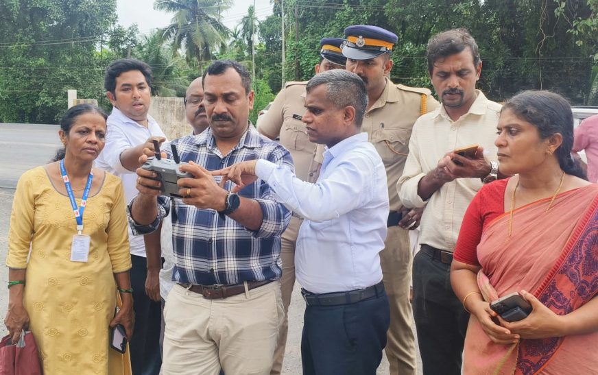 വീരമല കുന്നിൽ ജില്ലാ കളക്ടർ കെ ഇമ്പശേഖറിന്റെ നേതൃത്വത്തിൽ ഡ്രോൺ സർവ്വേ