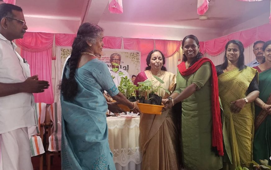 ജൈവ പച്ചിലവർഗ്ഗക്കൃഷിക്ക് ‘ആരോഗ്യപ്പച്ച’ പദ്ധതി