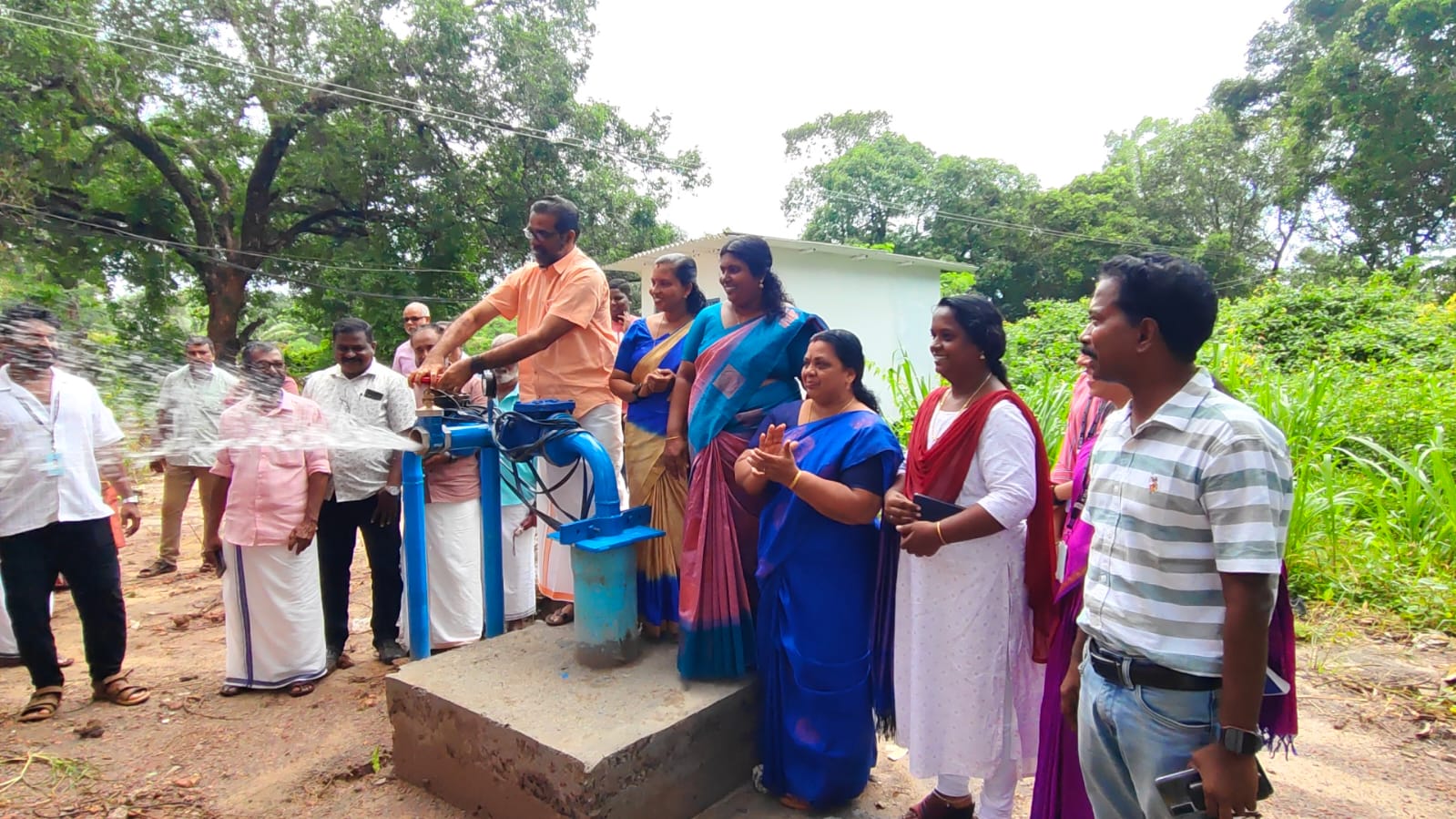 പുന്നപ്രയിലെ കുടിവെള്ളപ്രശ്നത്തിന് പരിഹാരം; കുഴൽ കിണർ ഉദ്ഘാടനം ചെയ്തു