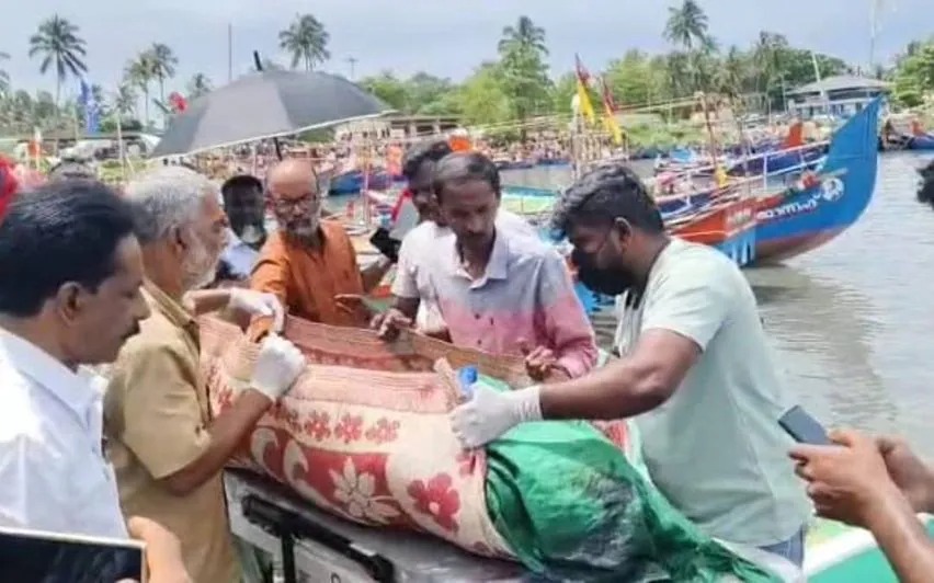 ആലപ്പുഴയിൽ കടലിൽ കാണാതായ മത്സ്യത്തൊഴിലാളിയുടെ മൃതദേഹം കണ്ടെത്തി