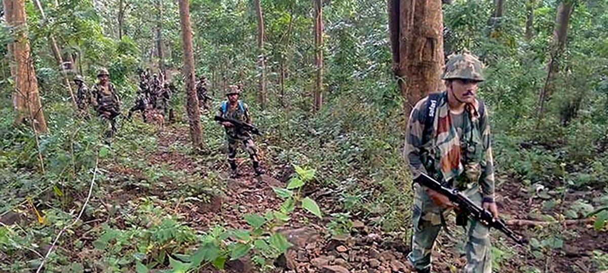 ഛത്തീസ്ഗഡിൽ വനിതാ മാവോയിസ്റ്റിനെ വധിച്ച് സുരക്ഷാസേന