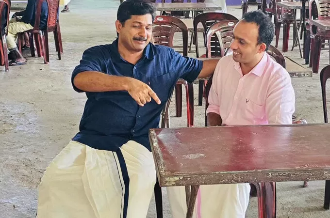 ജനാധിപത്യ വിരുദ്ധമായ നിലപാടുകള്‍ക്കും വര്‍ഗീയതയ്ക്കും എതിരെ പോരാടിയ സ്വരാജിന് അഭിവാദ്യം; കെ റഫീഖ്
