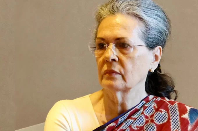 സോണിയ ഗാന്ധി ആശുപത്രി വിട്ടു