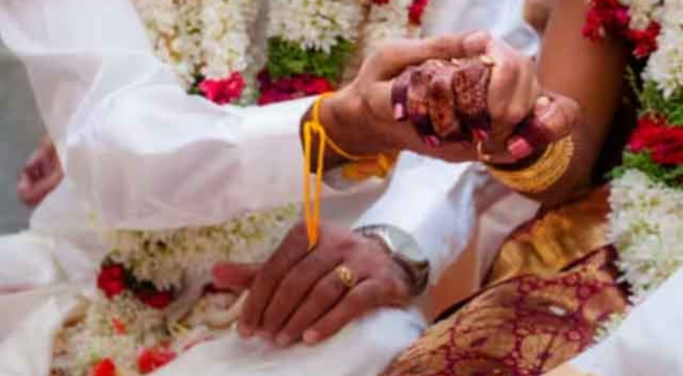 വിവാഹം കഴിഞ്ഞ സ്ത്രീകൾ ഏറ്റവും കൂടുതൽ ഗൂഗിളിൽ അന്വേഷിക്കുന്നത് ഇക്കാര്യങ്ങളാണ്