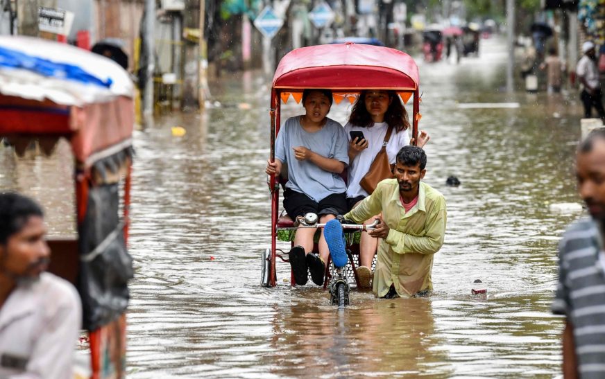 ഓപ്പറേഷൻ ബ്രേക്ക് ത്രൂ ; എം ജി റോഡിലെ പ്രവർത്തനങ്ങൾക്ക് 10 കോടി രൂപ അനുവദിച്ചു