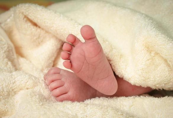 തമിഴ്നാട്ടിൽ നവജാതശിശുവിനെ അമ്മ ടെറസിൽ നിന്ന് എറിഞ്ഞുകൊന്നു