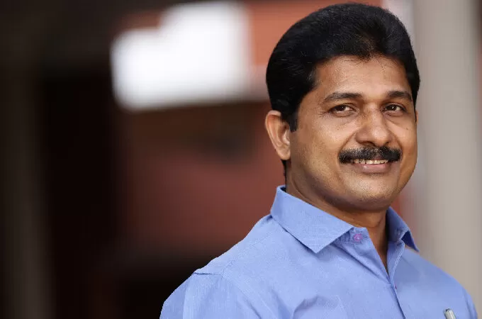 എൻ്റെ വോട്ട് സ്വരാജിന്’; ഷഹബാസ് അമൻ