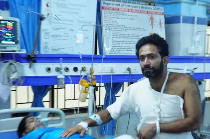 വാഹനാപകടം: ഷൈന്‍ ടോം ചാക്കോയെ വിദഗ്ധ ചികിത്സയ്ക്കായി തൃശൂരിലെത്തിച്ചു
