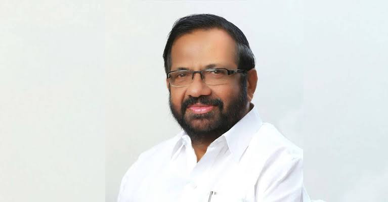 ഫോൺ കോൾ വിവാദം: പാലോട് രവിയുടേത് ശാസനാരൂപത്തിലുള്ള നല്ല ഉപദേശമെന്ന് ശക്തന്‍; ശക്തന് എല്ലാ പിന്തുണയുമെന്ന് പാലോട് രവി