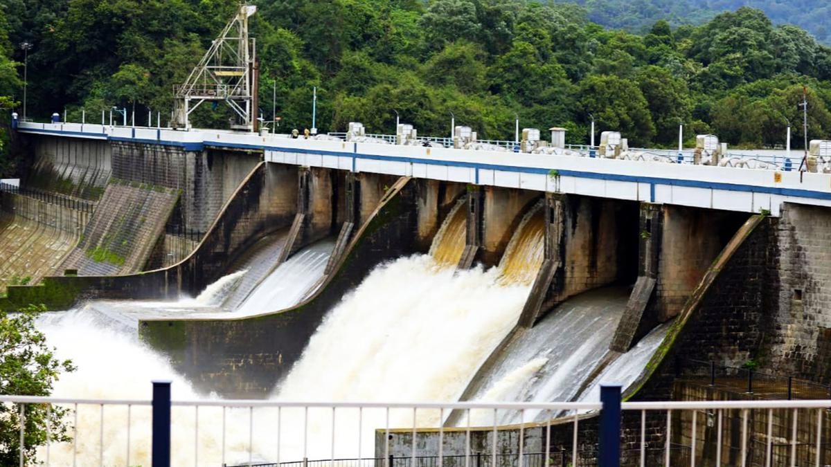 കക്കി ഡാമില്‍ ചുവപ്പ് മുന്നറിയിപ്പ് ; ജാഗ്രത പാലിക്കണം