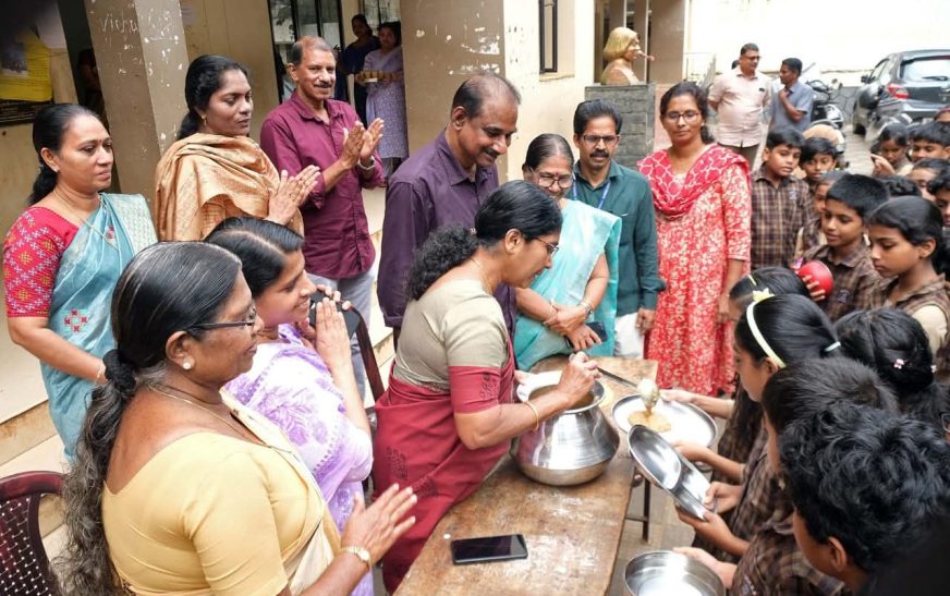 കൊഴുക്കട്ട, റാഗി പായസം, എണ്ണക്കടികൾ…; കൊയിലാണ്ടിയിലെ സ്കൂളുകളിൽ ‘ഗുഡ്മോണിങ്’ തുടരും