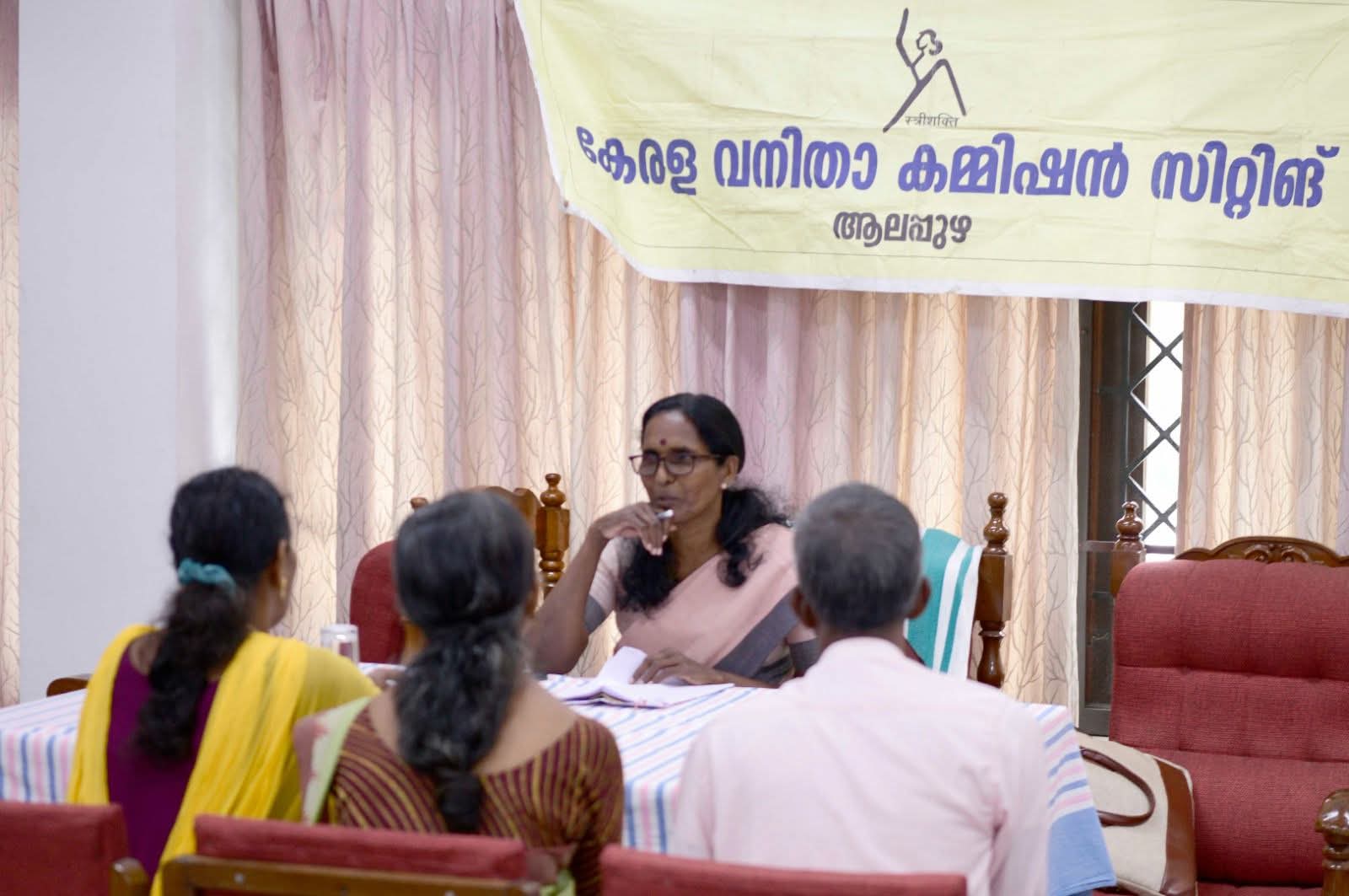 കുട്ടികളുടെ മാനസിക സംഘർഷം കുറയ്ക്കുന്നതിന് മാതാപിതാക്കളുടെ പരിഗണന അനിവാര്യം: വനിതാ കമ്മീഷൻ അംഗം വി ആർ മഹിളാമണി
