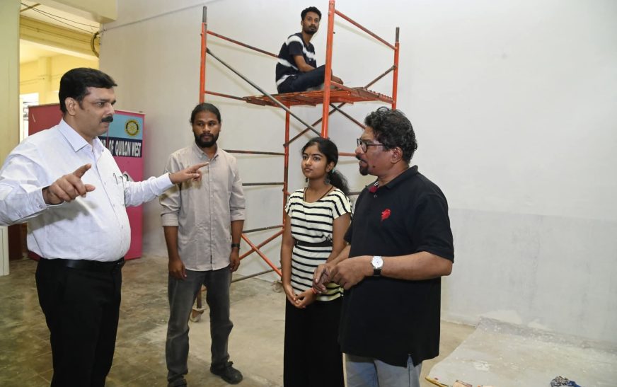 മുഖം മിനുക്കാൻ കൊല്ലം കലക്ടറേറ്റ്; ചരിത്രവും നാടൻ കലാരൂപങ്ങളും സന്നിവേശിക്കുന്ന ചുമർചിത്രങ്ങൾ ഇനി കലക്ടറേറ്റിലും