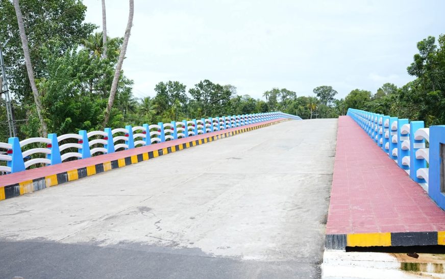 അക്കരപ്പാടം പാലം ഉദ്ഘാടനം 22ന് 