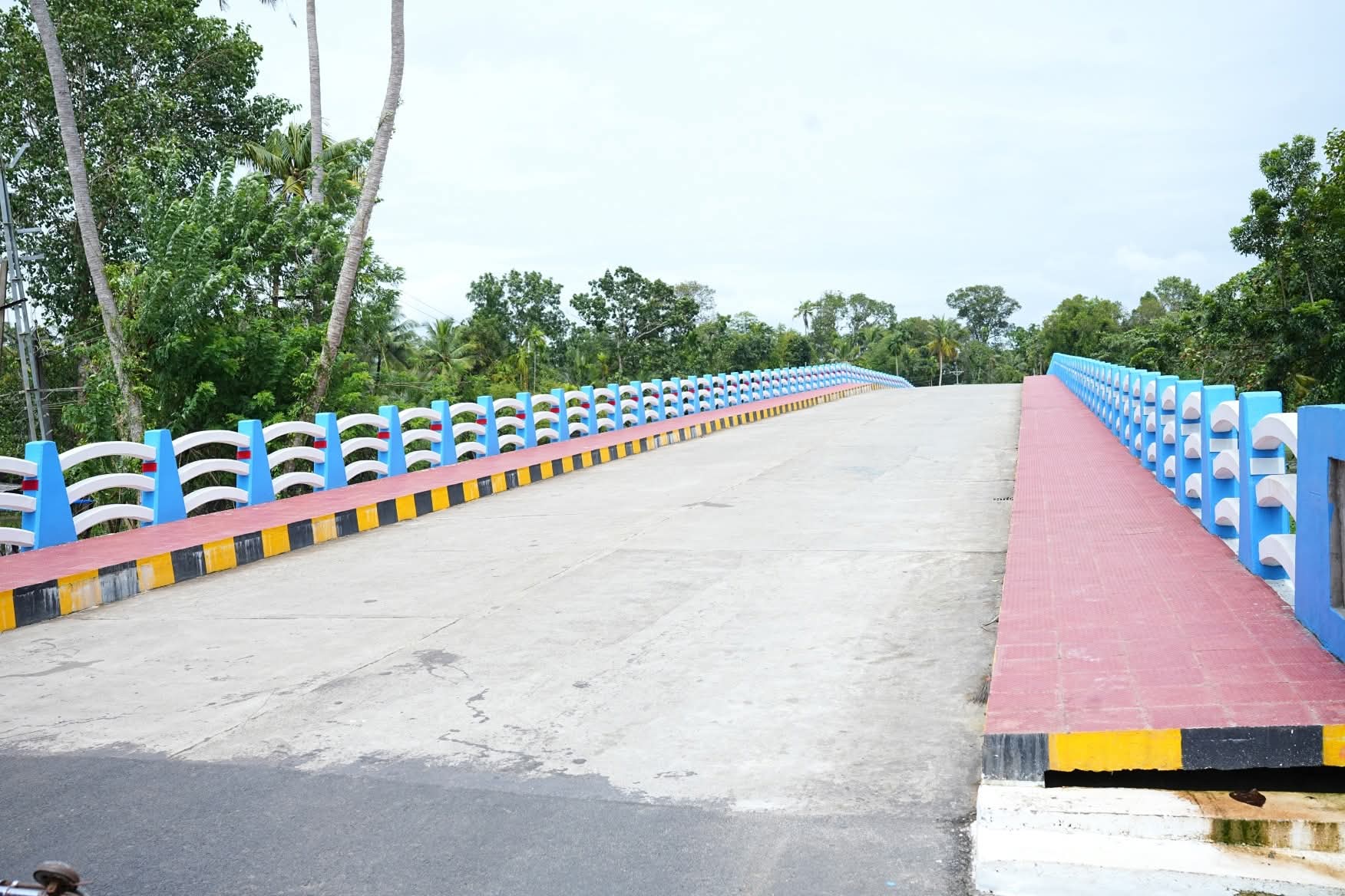 അക്കരപ്പാടം പാലം ഉദ്ഘാടനം 22ന് 