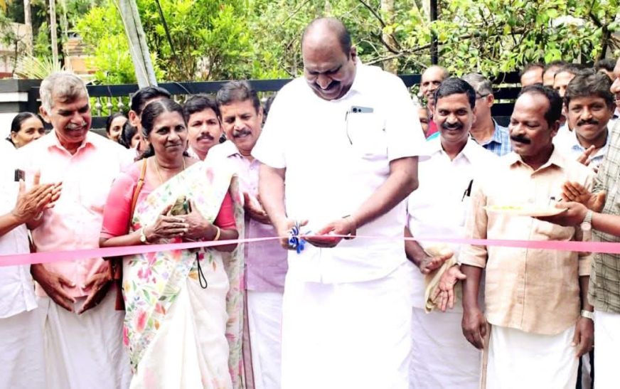 കുമ്പളങ്ങി പഞ്ചായത്തിലെ അറക്കപ്പാടത്ത് ലിങ്ക് റോഡ് 2 തുറന്നു