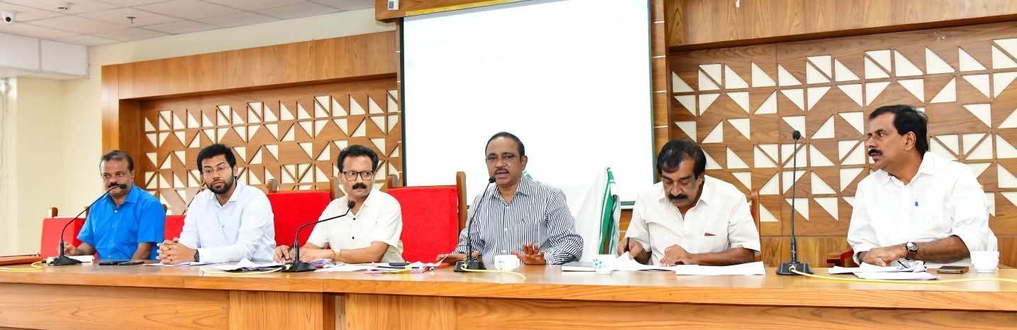 പത്തനാട്- കുളത്തൂർമൂഴി റോഡ് നിർമാണപ്രവൃത്തികൾ ഉടൻ തുടങ്ങും