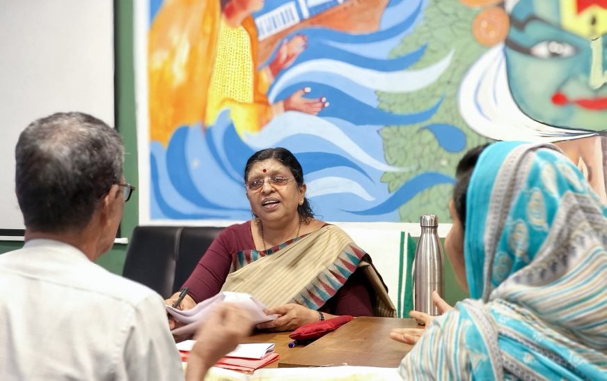 ആശുപത്രികളുടെ അനാസ്ഥ കാരണം സ്ത്രീകള്‍ക്കുണ്ടാകുന്ന പ്രശ്‌നങ്ങളില്‍ റിപ്പോര്‍ട്ട് തേടും -വനിതാ കമീഷന്‍ 