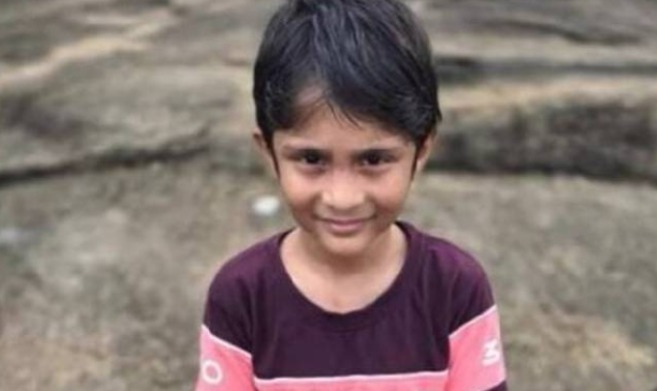 അമ്മയുടെ മുന്നിൽ വെച്ച് സ്കൂൾ ബസിടിച്ച് ആറ് വയസുകാരന് ദാരുണാന്ത്യം