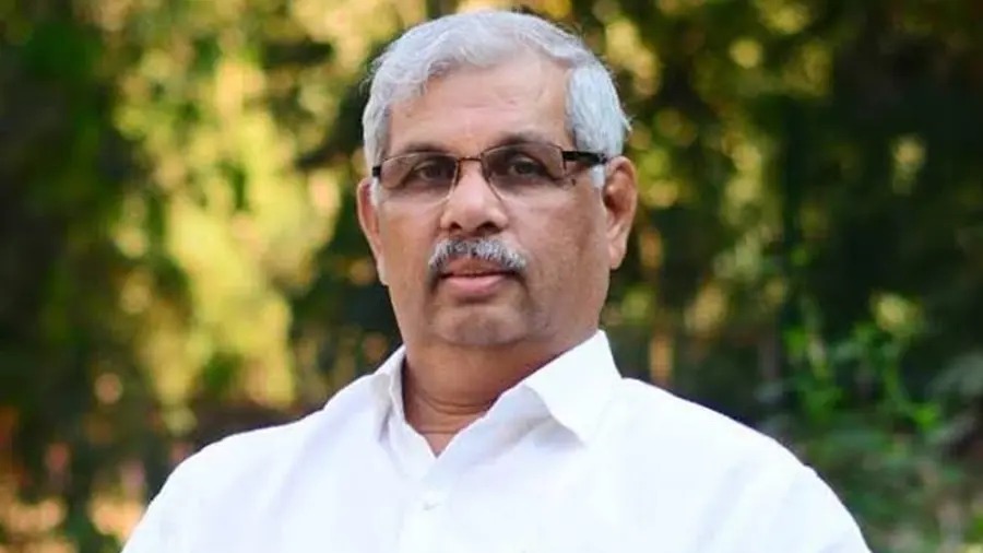 സ്‌കൂളുകളിലെ ‘പാദപൂജ’യെ ന്യായീകരിച്ച് ഗവര്‍ണര്‍