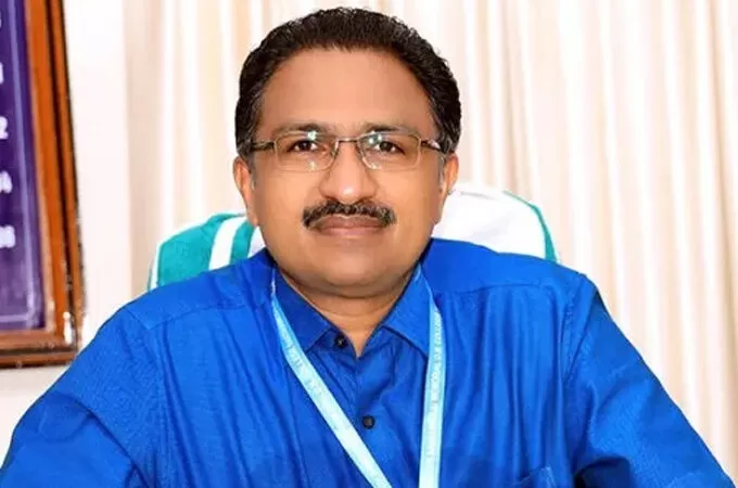 കോടതി ഉത്തരവ് പ്രകാരം ചുമതലയില്‍ തുടരും’; വിസിക്ക് രജിസ്ട്രാറുടെ മറുപടി