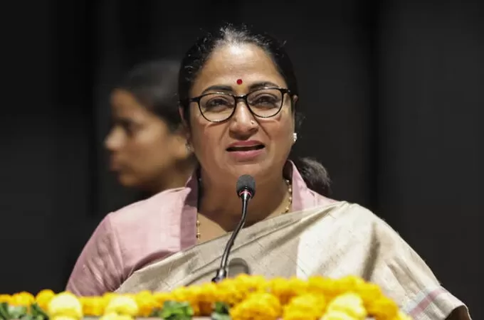 ഡല്‍ഹി മുഖ്യമന്ത്രി രേഖ ഗുപ്തയുടെ ഔദ്യോഗിക വസതി മോടിപിടിപ്പിക്കുന്നു