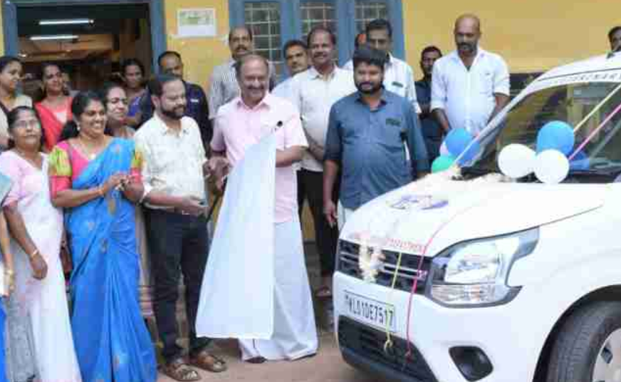 കൊട്ടാരക്കര മൊബൈല്‍ വെറ്ററിനറി യൂണിറ്റ് പ്രവര്‍ത്തനം തുടങ്ങി; ലോകവ്യാപാരക്കരാറുകള്‍ക്കെതിരെ കരുതിയിരിക്കണം: മന്ത്രി കെ.എന്‍ ബാലഗോപാല്‍