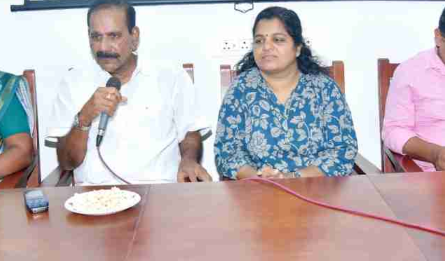 എലത്തൂര്‍ നിയോജക മണ്ഡലത്തിലെ കുടുംബാരോഗ്യ കേന്ദ്രങ്ങള്‍ മന്ത്രി എ കെ ശശീന്ദ്രന്‍ സന്ദര്‍ശിച്ചു