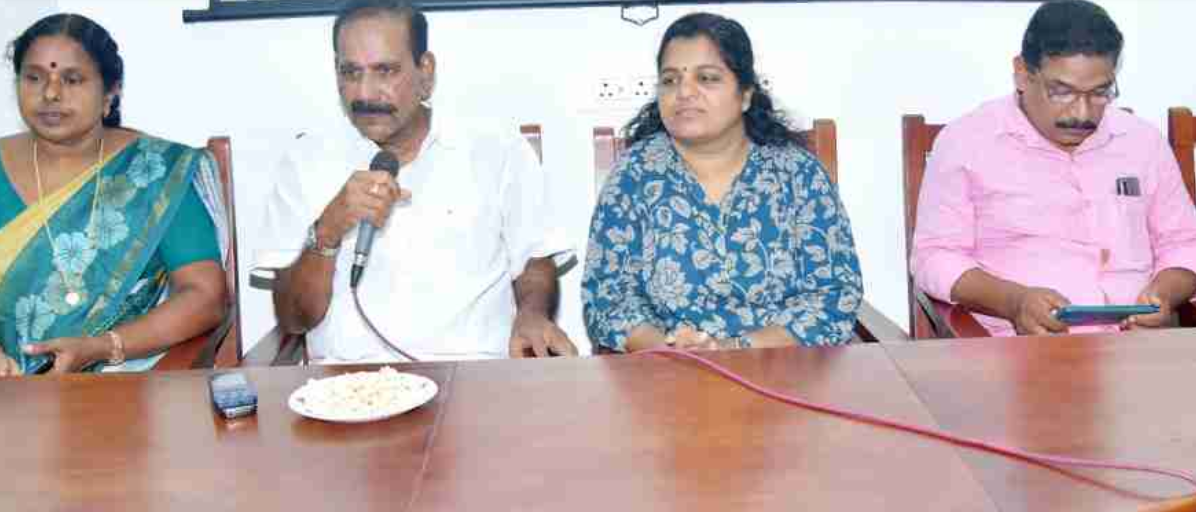 എലത്തൂര്‍ നിയോജക മണ്ഡലത്തിലെ കുടുംബാരോഗ്യ കേന്ദ്രങ്ങള്‍ മന്ത്രി എ കെ ശശീന്ദ്രന്‍ സന്ദര്‍ശിച്ചു