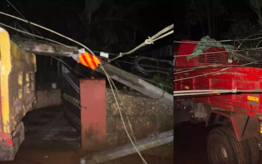 വൈദ്യുതി പോസ്റ്റിലിടിച്ച ലോറിക്ക് മുകളിൽ പോസ്റ്റ് തകർന്നു വീണു; തലനാരിഴയ്ക്ക് ഒഴിവായത് വൻ അപകടം