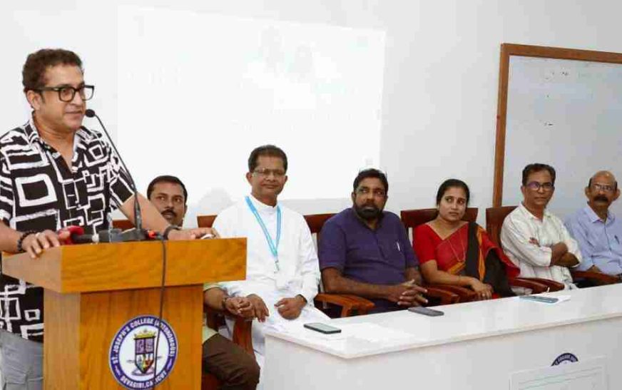 റീജിനല്‍ ഫിലിം ഫെസ്റ്റിവല്‍ ഡെലിഗേറ്റ് രജിസ്‌ട്രേഷന്‍ ആരംഭിച്ചു ഉദ്ഘാടനം നടന്‍ സന്തോഷ് കീഴാറ്റൂര്‍ നിര്‍വഹിച്ചു