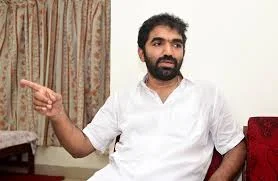 കോട്ടയം മെഡിക്കൽ കോളേജ് അപകടം ജില്ല കളക്ടർ അന്വേഷിക്കുന്നതിനെതിരെ ചാണ്ടി ഉമ്മൻ എംഎൽഎ