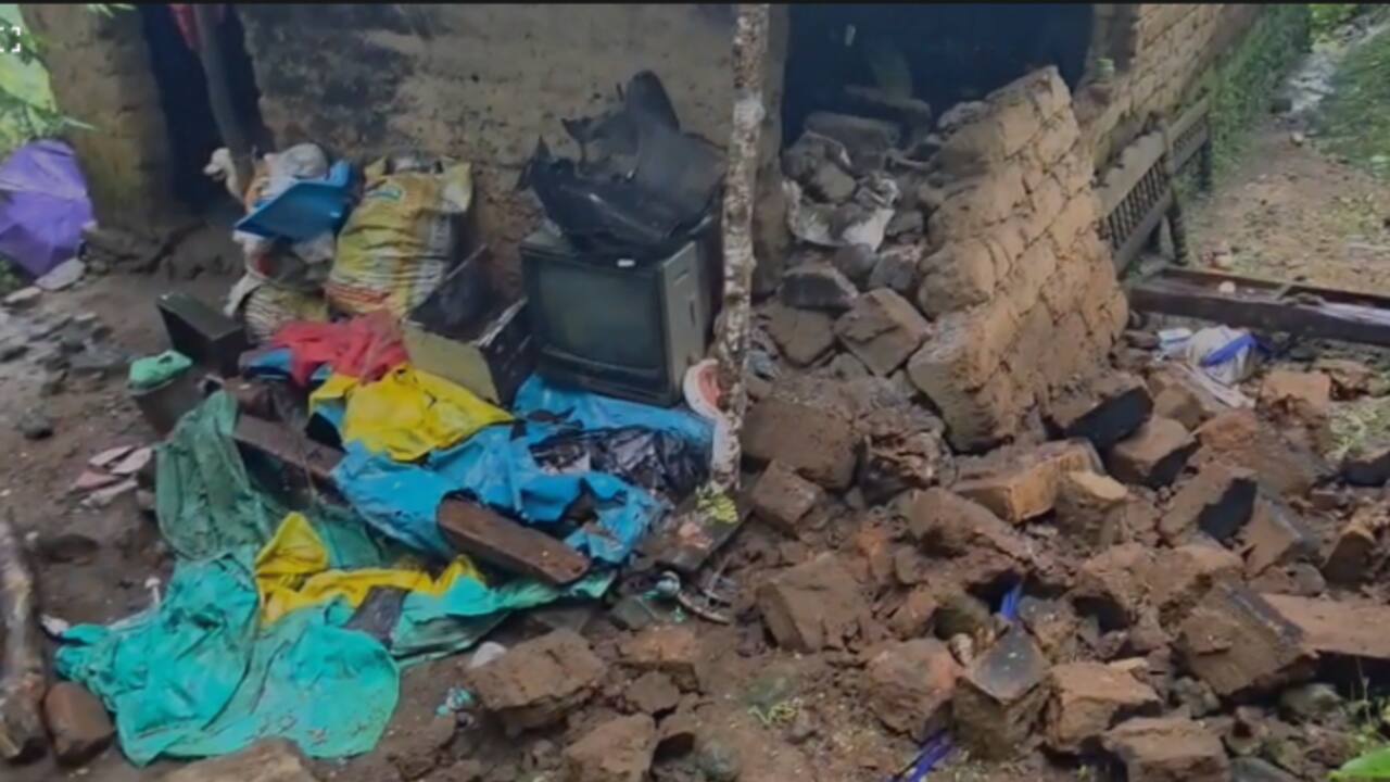 കനത്ത മഴയിൽ വീടിൻ്റെ ചുമർ തകർന്നു വീണു