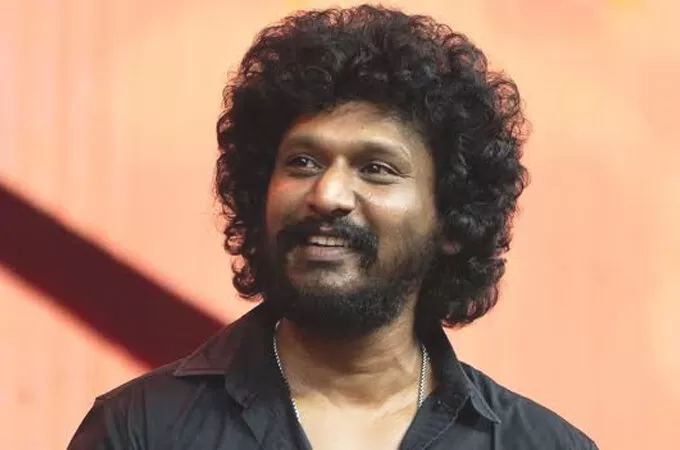 700 മുതൽ 1000 വരെ അഭിനേതാക്കളും അണിയറപ്രവർത്തകരും: കൂലിയുടെ വിശേഷം പങ്കുവെച്ച് ലോകേഷ് കനകരാജ്